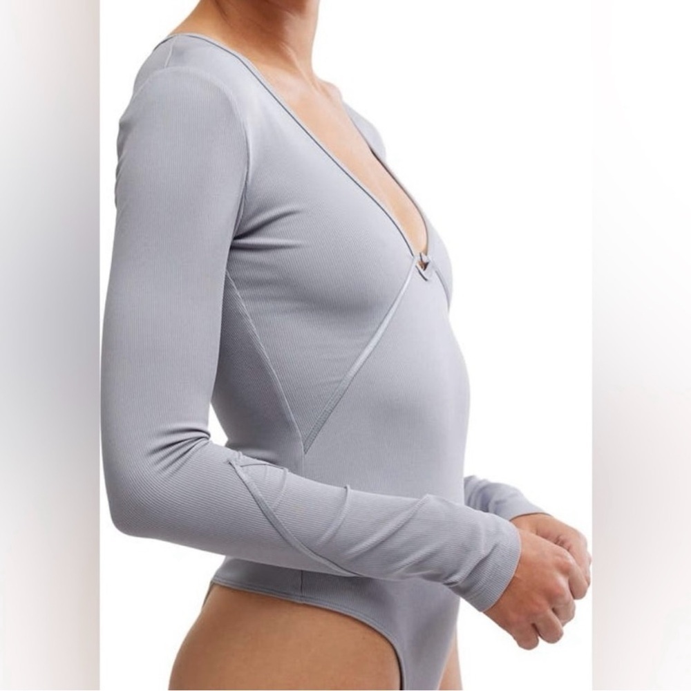 NEW Free People Intimately Victoria Plunge Bodysuit Size L Weathervane Gray Flaw - Picture 3 of 15